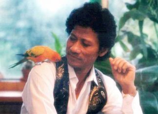 Chế Linh kể về quá trình 18 tháng bị biệt giam tại Việt Nam sau năm 1975