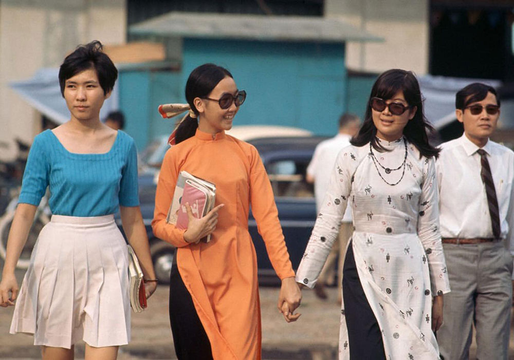 Bộ sưu tập ảnh tuyệt đẹp về áo dài trên phố Sài Gòn ngày xưa
