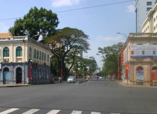 Lịch sử thành Cộng Hòa góc đường Đinh Tiên Hoàng – Cường Để, sau năm 1963 là cơ sở trường Đại học Văn Khoa